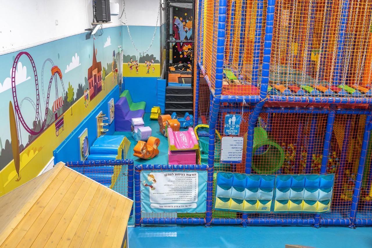 Apartamento בקתות עץ מעל העננים - בקתות משפחתיות קסומות עם נוף מטורף - אירוח דרוזי Beit Jann Exterior foto