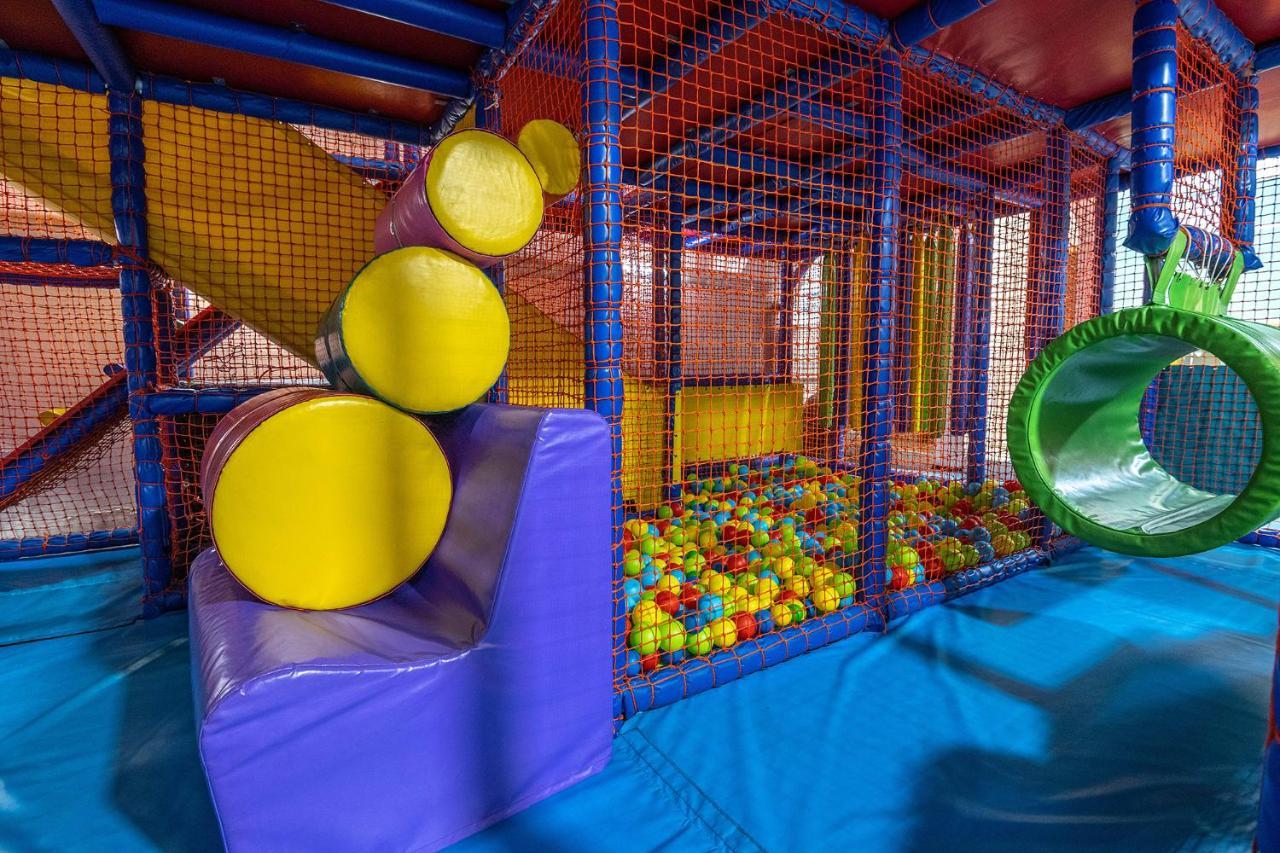 Apartamento בקתות עץ מעל העננים - בקתות משפחתיות קסומות עם נוף מטורף - אירוח דרוזי Beit Jann Exterior foto
